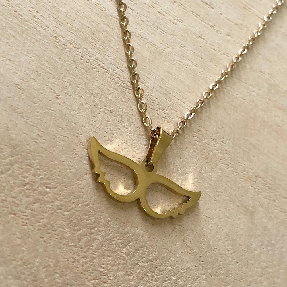 Wings necklace